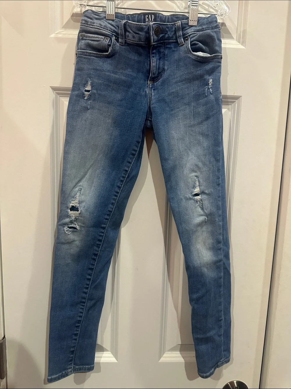 NWOT GAP Kids Light Blue Ripped Skinny Jeans size 8